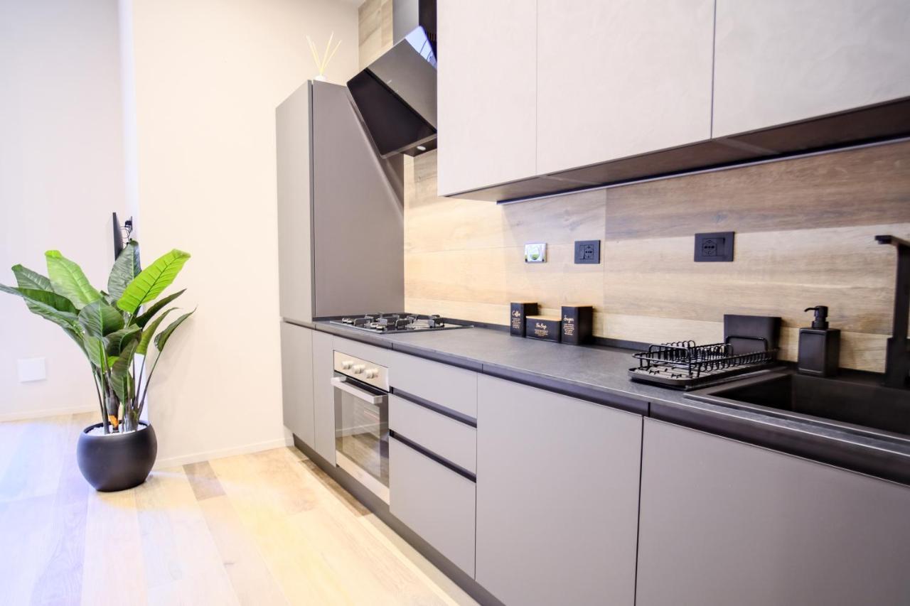 Gabriele Boutique Apartment Флоренция Екстериор снимка
