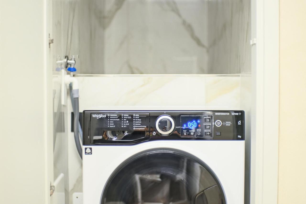 Gabriele Boutique Apartment Флоренция Екстериор снимка